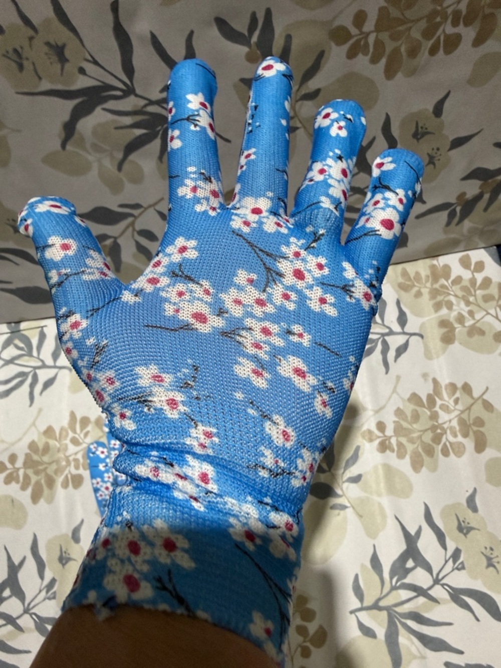 Blue Floral Garden Gloves 2 pairs - Picture 3 of 3